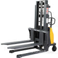 Manual Memuat dan Memunggah Forklift Bateri